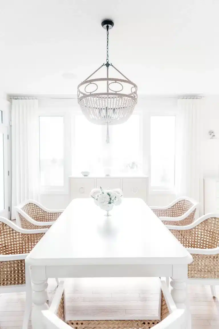 Everyday Styling Tips for Your Dining Room Table